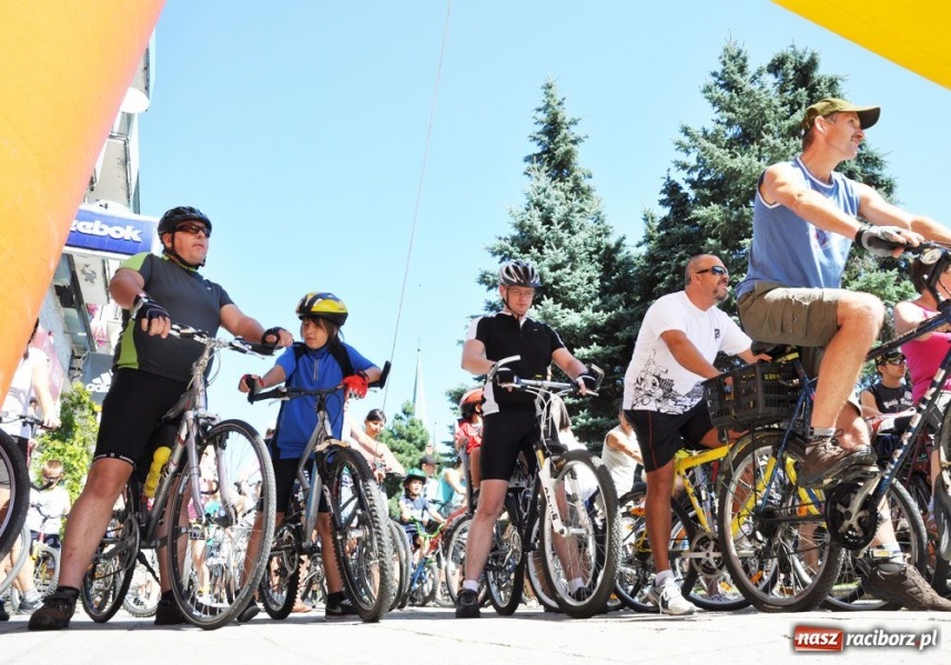 Zdjęcie w galerii na portalu naszraciborz.pl: 13. raz rodzinnie rowerem po Raciborzu wiadomości z regionu