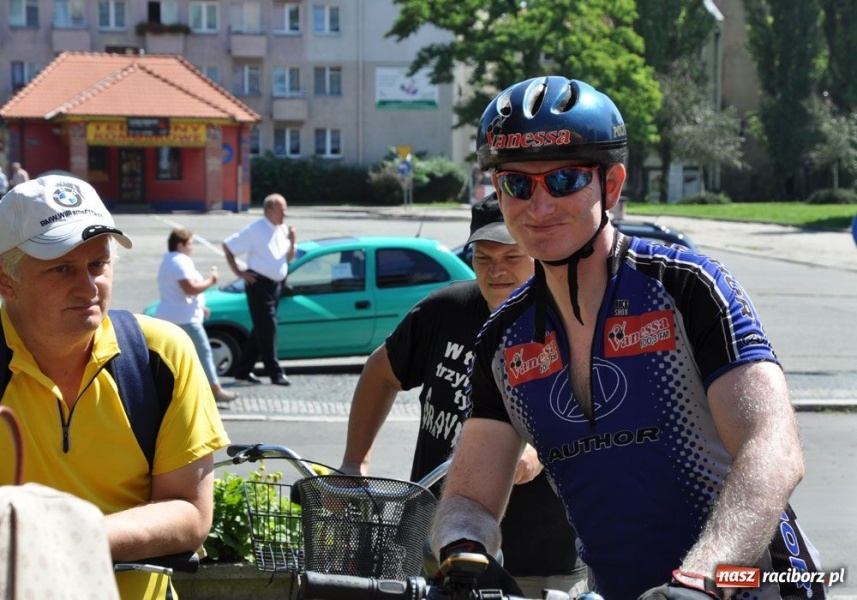 Zdjęcie w galerii na portalu naszraciborz.pl: 13. raz rodzinnie rowerem po Raciborzu wiadomości z regionu