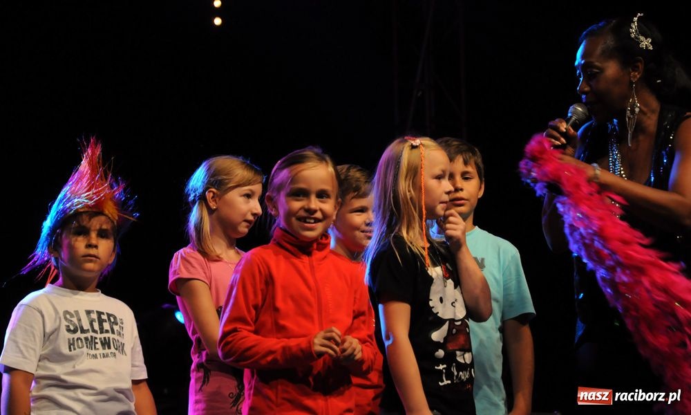 Zdjęcie w galerii na portalu naszraciborz.pl: Pełny OSiR na Boney M. wiadomości z regionu