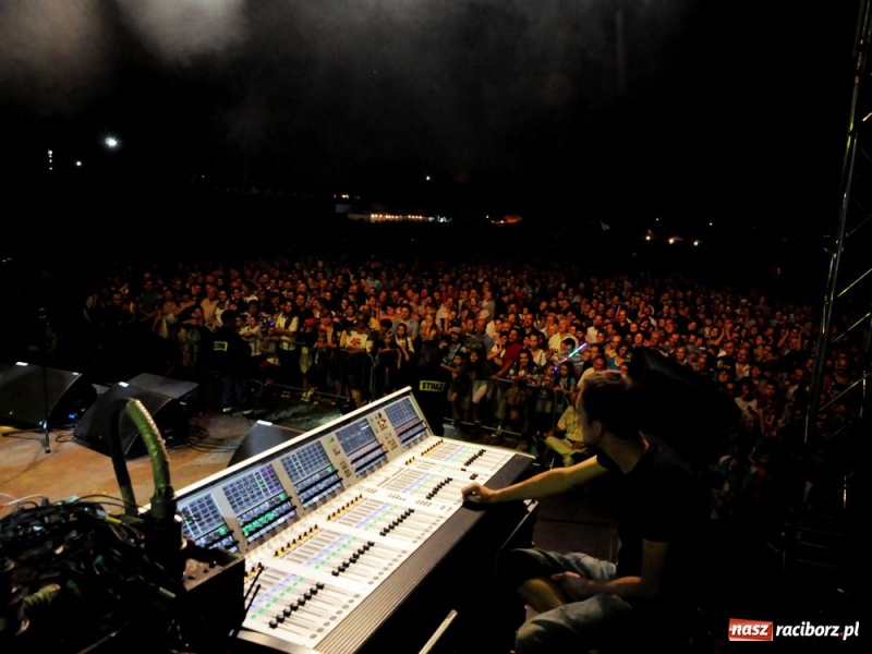 Zdjęcie w galerii na portalu naszraciborz.pl: Pełny OSiR na Boney M. wiadomości z regionu