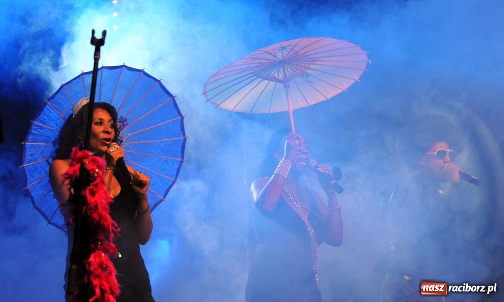 Zdjęcie w galerii na portalu naszraciborz.pl: Pełny OSiR na Boney M. wiadomości z regionu