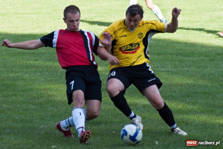 Zdjęcie w galerii na portalu naszraciborz.pl: Brzezie liderem po III kolejce wiadomości z regionu