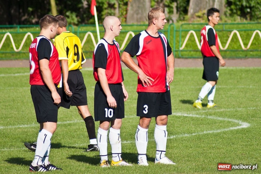 Zdjęcie w galerii na portalu naszraciborz.pl: Brzezie liderem po III kolejce wiadomości z regionu