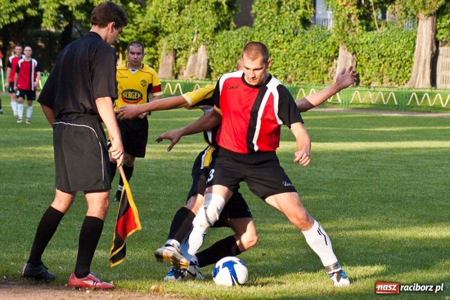 Zdjęcie w galerii na portalu naszraciborz.pl: Brzezie liderem po III kolejce wiadomości z regionu
