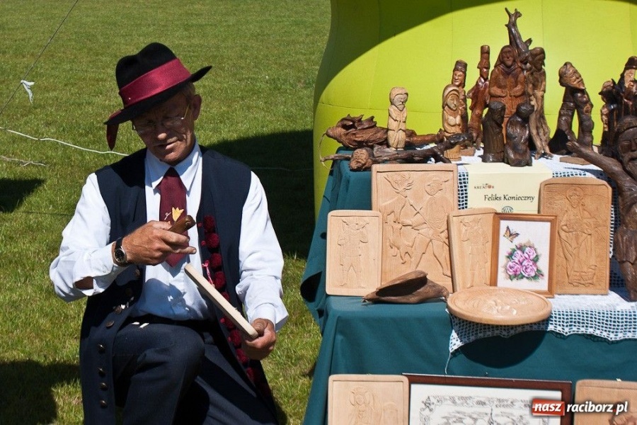 Zdjęcie w galerii na portalu naszraciborz.pl: Dożynki gminne w Rzuchowie wiadomości z regionu