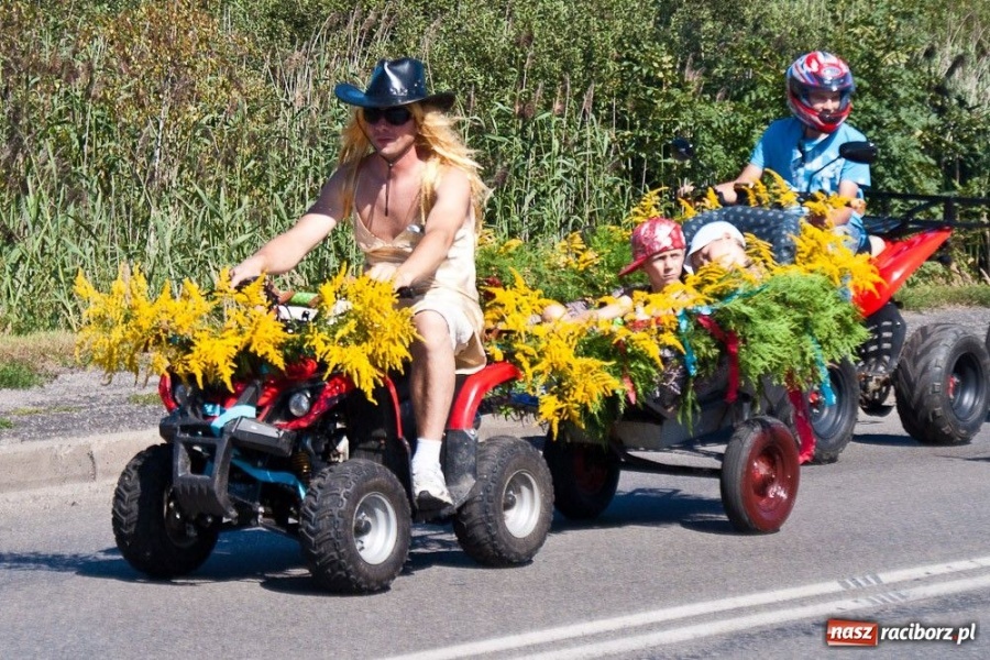 Zdjęcie w galerii na portalu naszraciborz.pl: Dożynki gminne w Rzuchowie wiadomości z regionu