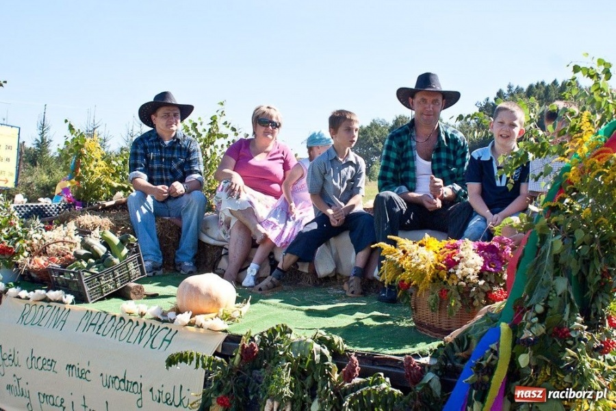 Zdjęcie w galerii na portalu naszraciborz.pl: Dożynki gminne w Rzuchowie wiadomości z regionu