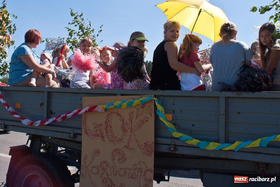Zdjęcie w galerii na portalu naszraciborz.pl: Dożynki gminne w Rzuchowie wiadomości z regionu