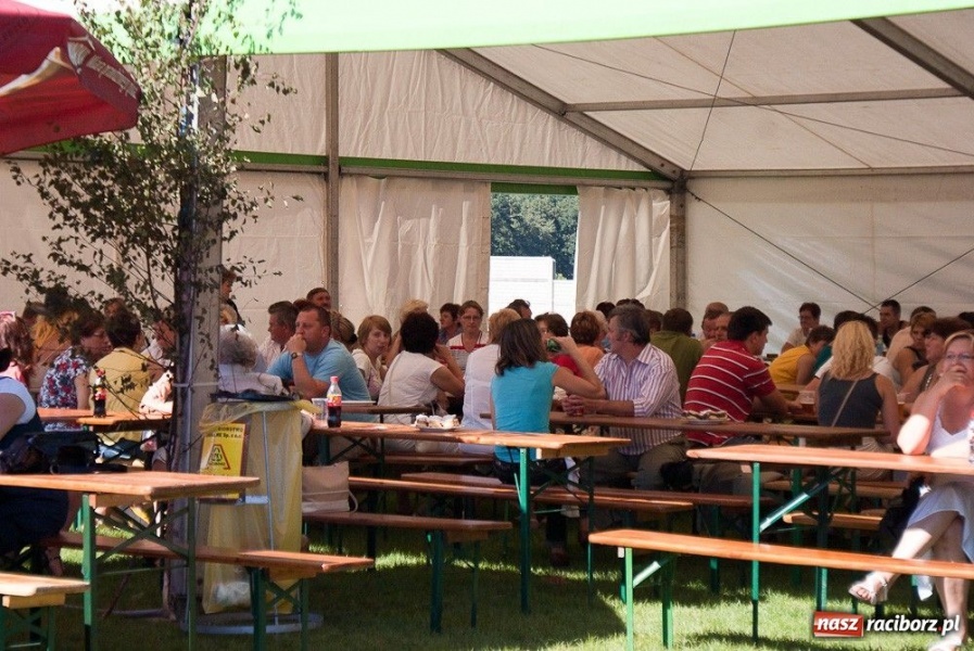 Zdjęcie w galerii na portalu naszraciborz.pl: Dożynki gminne w Rzuchowie wiadomości z regionu