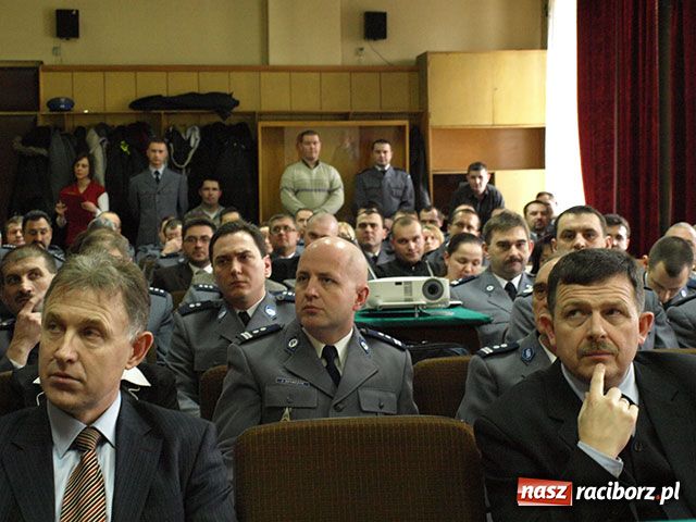 Zdjęcie w galerii na portalu naszraciborz.pl: Panowie, mniej tych cyferek wiadomości z regionu