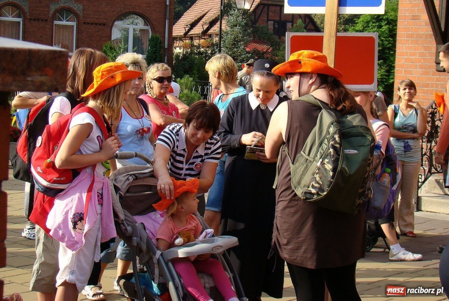 Zdjęcie w galerii na portalu naszraciborz.pl: Pomarańczowi już na szlaku wiadomości z regionu