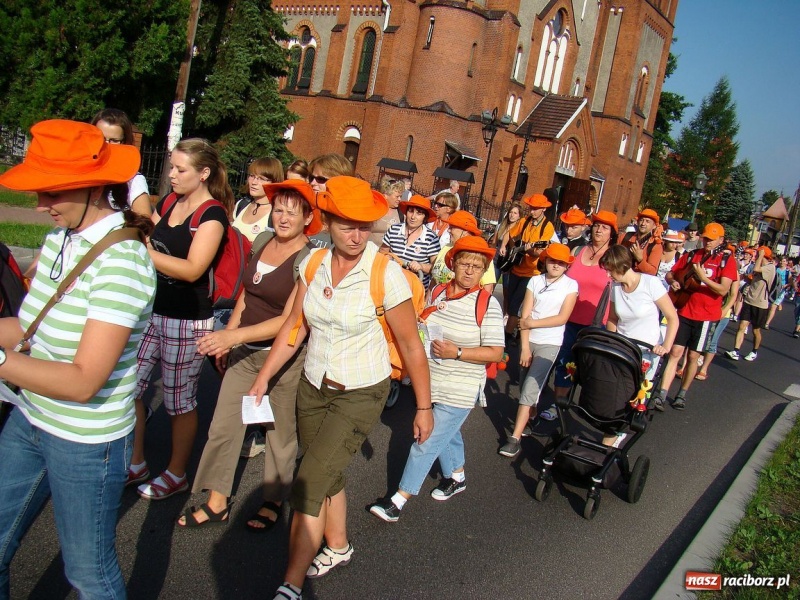 Zdjęcie w galerii na portalu naszraciborz.pl: Pomarańczowi już na szlaku wiadomości z regionu
