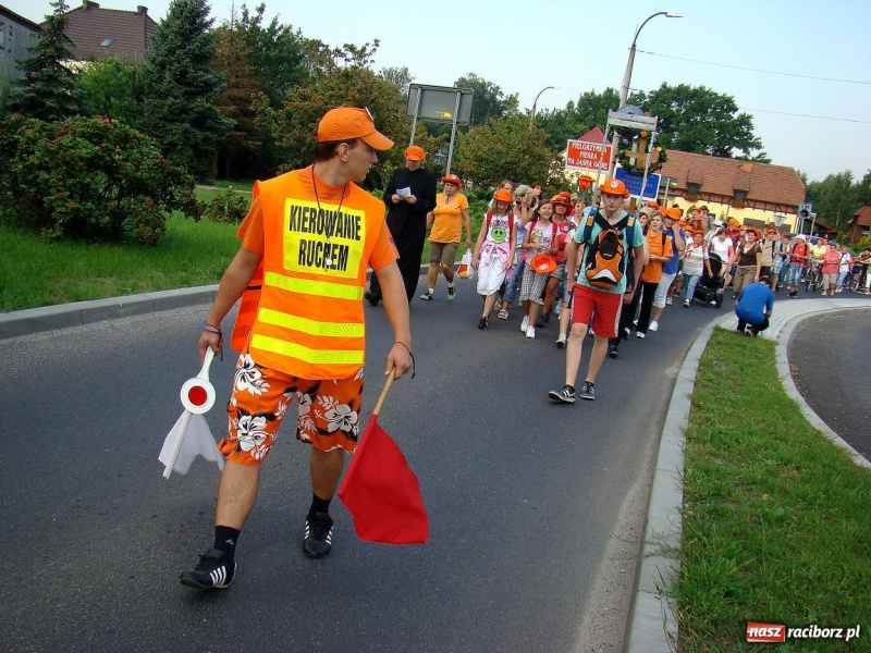 Zdjęcie w galerii na portalu naszraciborz.pl: Pomarańczowi już na szlaku wiadomości z regionu