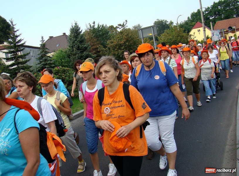 Zdjęcie w galerii na portalu naszraciborz.pl: Pomarańczowi już na szlaku wiadomości z regionu