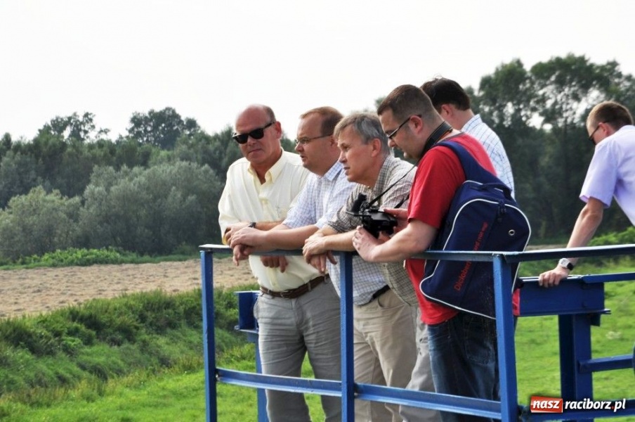 Zdjęcie w galerii na portalu naszraciborz.pl: 4 mln zł, by wielka woda nie straszyła wiadomości z regionu