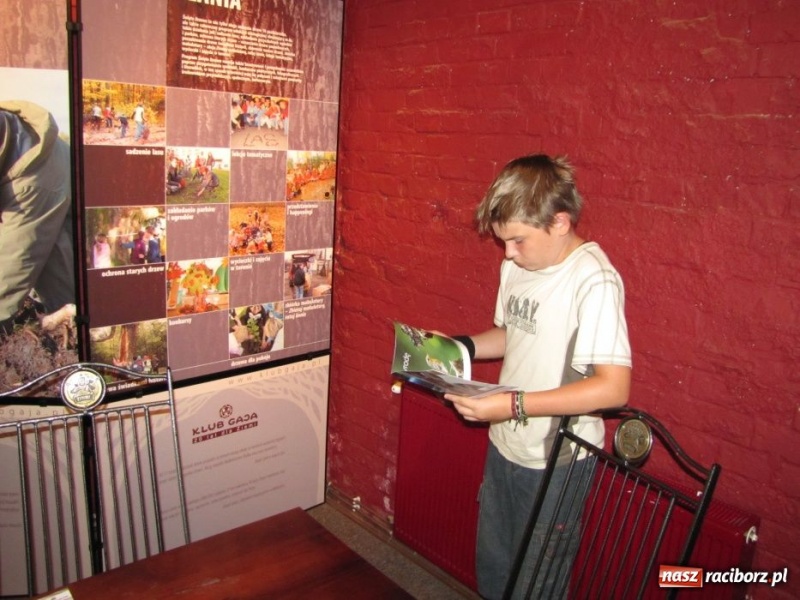 Zdjęcie w galerii na portalu naszraciborz.pl: Sadź drzewa, ratuj konie wiadomości z regionu