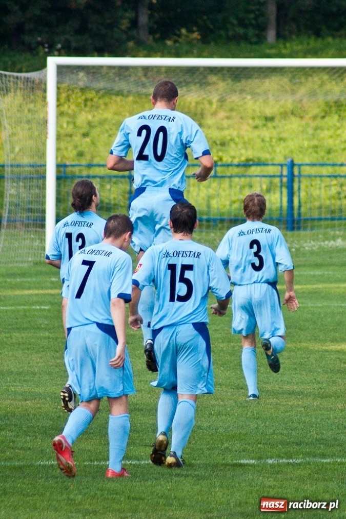 Zdjęcie w galerii na portalu naszraciborz.pl: Pierwsze punkty Unii Racibórz wiadomości z regionu