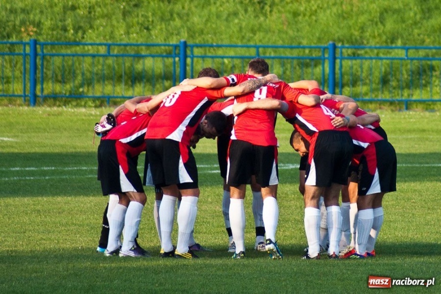 Zdjęcie w galerii na portalu naszraciborz.pl: Pierwsze punkty Unii Racibórz wiadomości z regionu