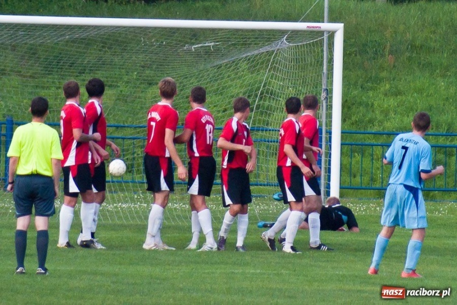 Zdjęcie w galerii na portalu naszraciborz.pl: Pierwsze punkty Unii Racibórz wiadomości z regionu
