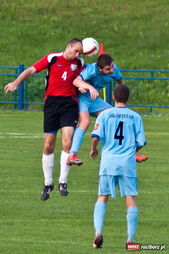 Zdjęcie w galerii na portalu naszraciborz.pl: Pierwsze punkty Unii Racibórz wiadomości z regionu