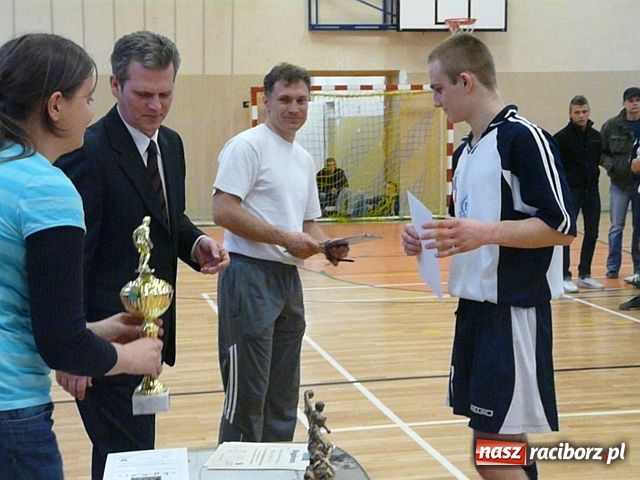 Zdjęcie w galerii na portalu naszraciborz.pl: Piłkarski turniej w Budowlance wiadomości z regionu