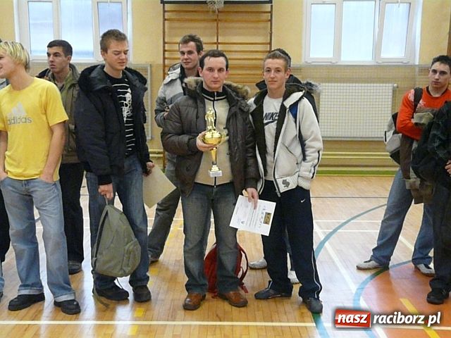 Zdjęcie w galerii na portalu naszraciborz.pl: Piłkarski turniej w Budowlance wiadomości z regionu