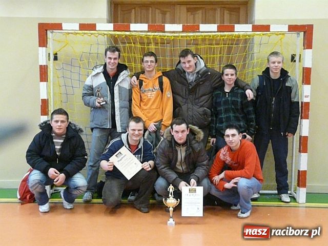 Zdjęcie w galerii na portalu naszraciborz.pl: Piłkarski turniej w Budowlance wiadomości z regionu