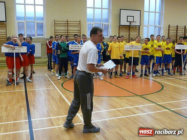 Zdjęcie w galerii na portalu naszraciborz.pl: Piłkarski turniej w Budowlance wiadomości z regionu