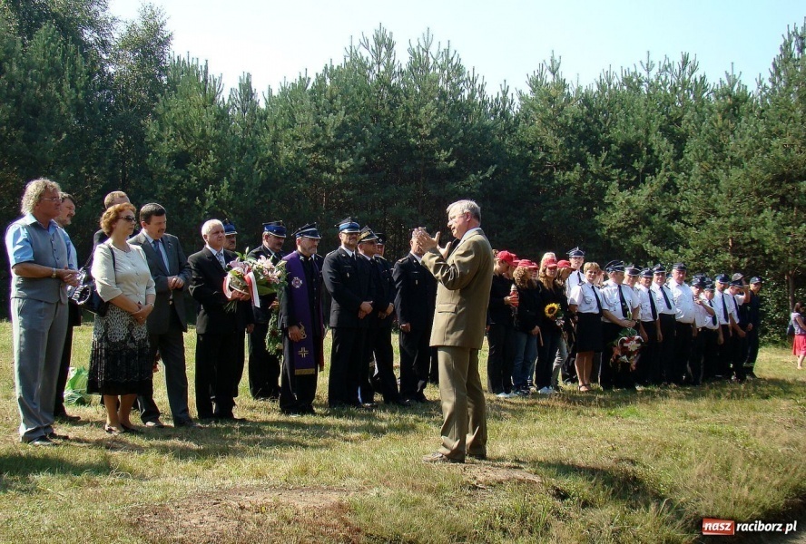 Zdjęcie w galerii na portalu naszraciborz.pl: Wtedy było jeszcze cieplej, niż dziś wiadomości z regionu