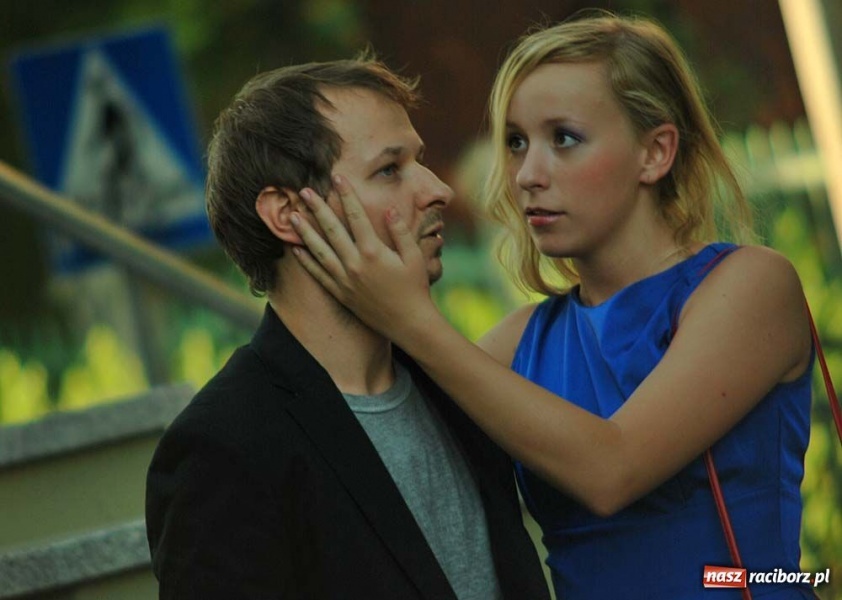 Zdjęcie w galerii na portalu naszraciborz.pl: Kto usta twe całował w Książnicy wiadomości z regionu