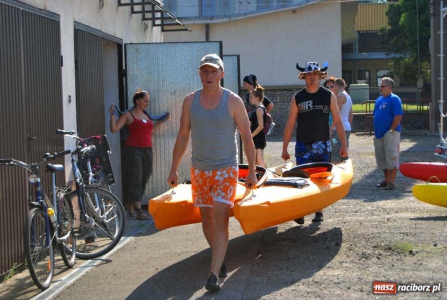 Zdjęcie w galerii na portalu naszraciborz.pl: Miting wodniacki w Chałupkach wiadomości z regionu