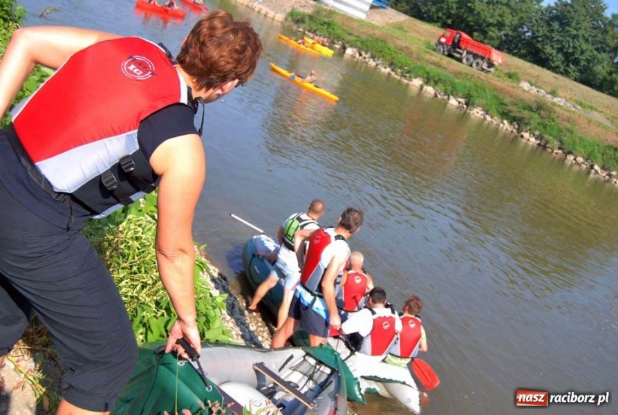 Zdjęcie w galerii na portalu naszraciborz.pl: Miting wodniacki w Chałupkach wiadomości z regionu