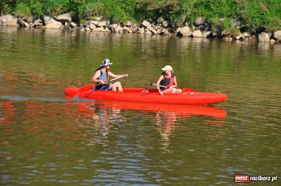 Zdjęcie w galerii na portalu naszraciborz.pl: Miting wodniacki w Chałupkach wiadomości z regionu
