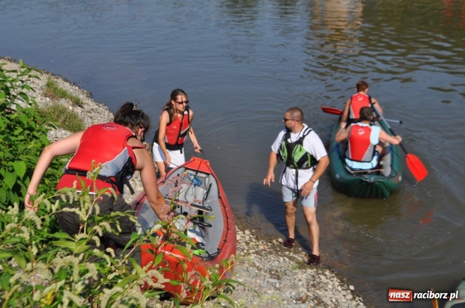 Zdjęcie w galerii na portalu naszraciborz.pl: Miting wodniacki w Chałupkach wiadomości z regionu