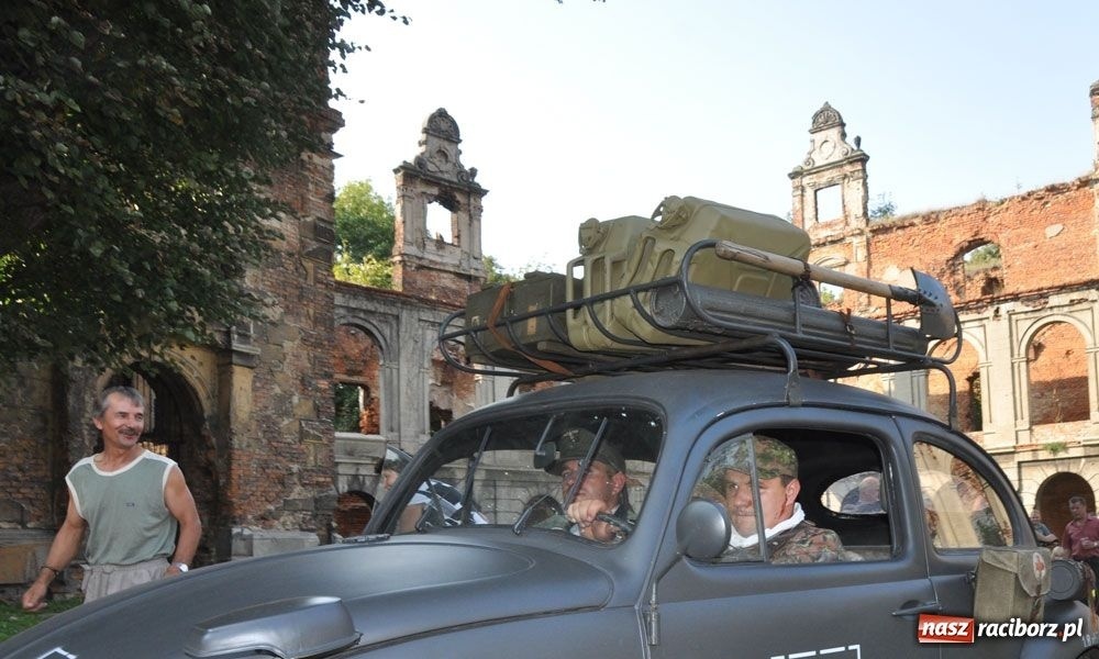 Zdjęcie w galerii na portalu naszraciborz.pl: Piknik militarny w Tworkowie wiadomości z regionu