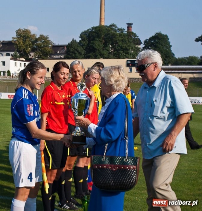 Zdjęcie w galerii na portalu naszraciborz.pl: Siedem goli w upalnej inauguracji wiadomości z regionu