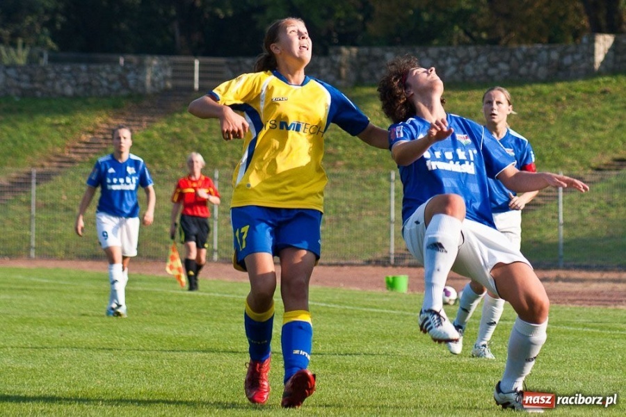 Zdjęcie w galerii na portalu naszraciborz.pl: Siedem goli w upalnej inauguracji wiadomości z regionu