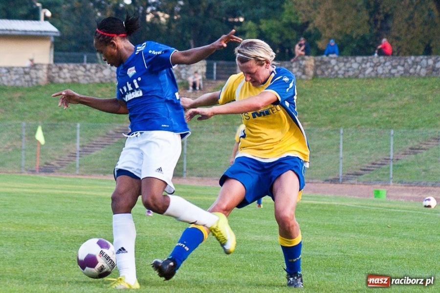 Zdjęcie w galerii na portalu naszraciborz.pl: Siedem goli w upalnej inauguracji wiadomości z regionu
