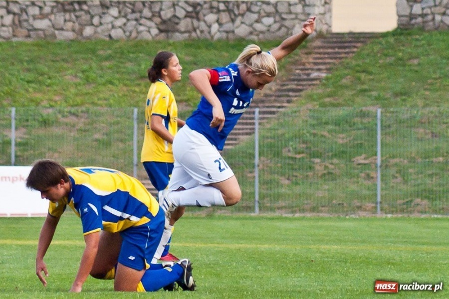 Zdjęcie w galerii na portalu naszraciborz.pl: Siedem goli w upalnej inauguracji wiadomości z regionu