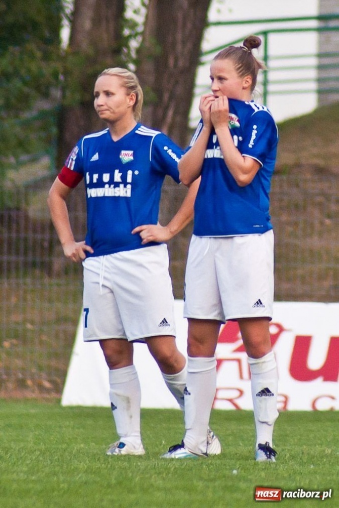 Zdjęcie w galerii na portalu naszraciborz.pl: Siedem goli w upalnej inauguracji wiadomości z regionu