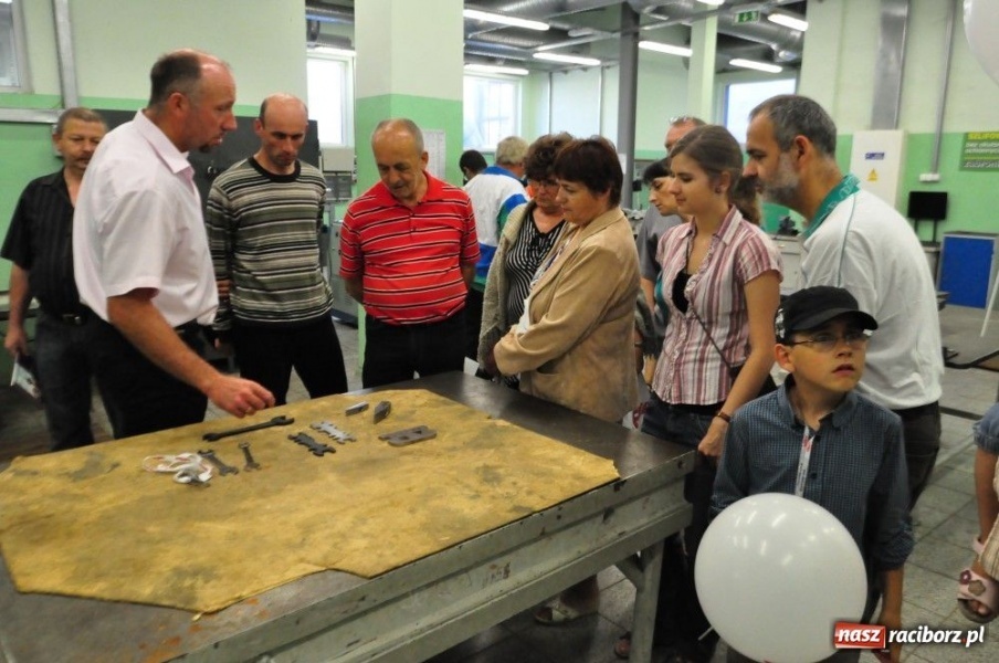 Zdjęcie w galerii na portalu naszraciborz.pl: W Rafako tłumy na dniu otwartym wiadomości z regionu