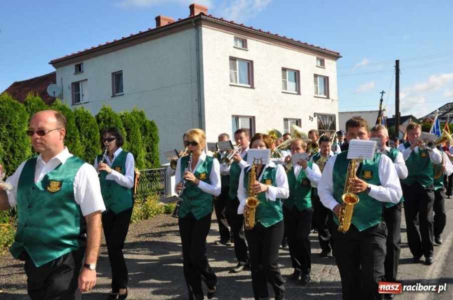 Zdjęcie w galerii na portalu naszraciborz.pl: Zawada Ks. - Powiatowe Dożynki 2011 wiadomości z regionu