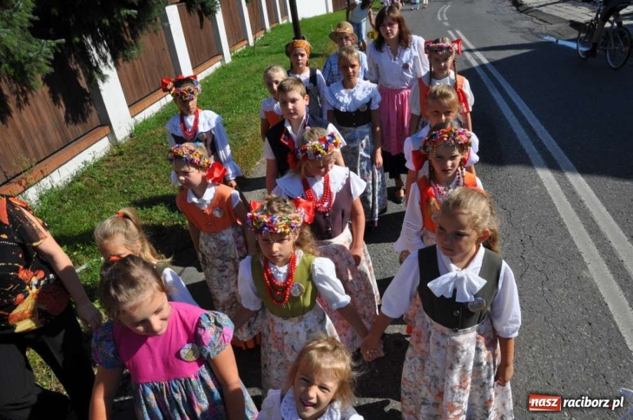 Zdjęcie w galerii na portalu naszraciborz.pl: Zawada Ks. - Powiatowe Dożynki 2011 wiadomości z regionu