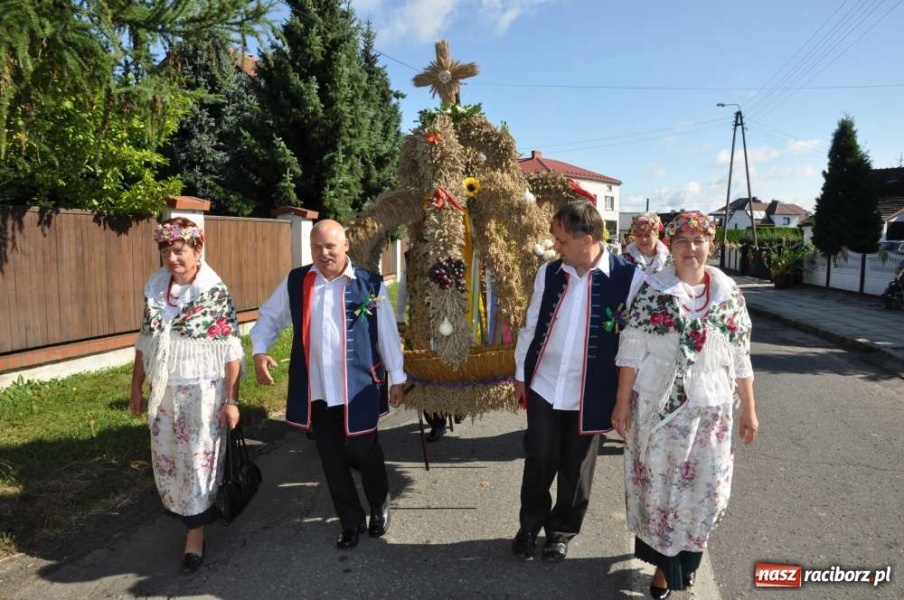 Zdjęcie w galerii na portalu naszraciborz.pl: Zawada Ks. - Powiatowe Dożynki 2011 wiadomości z regionu