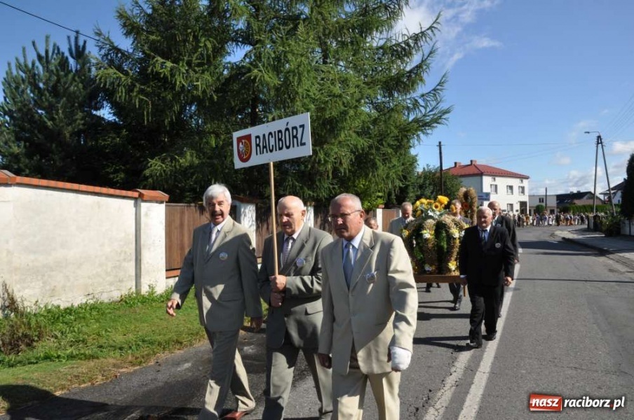 Zdjęcie w galerii na portalu naszraciborz.pl: Zawada Ks. - Powiatowe Dożynki 2011 wiadomości z regionu