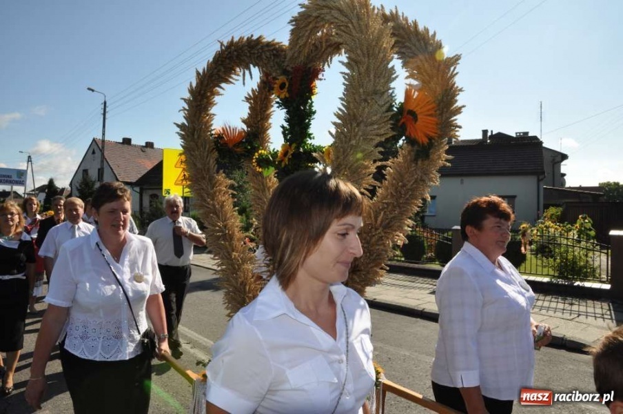 Zdjęcie w galerii na portalu naszraciborz.pl: Zawada Ks. - Powiatowe Dożynki 2011 wiadomości z regionu
