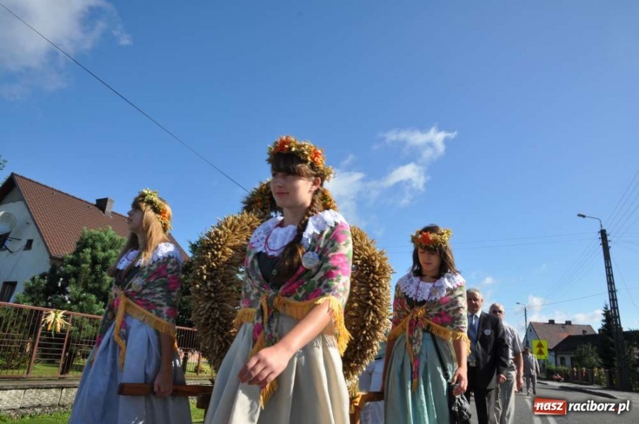Zdjęcie w galerii na portalu naszraciborz.pl: Zawada Ks. - Powiatowe Dożynki 2011 wiadomości z regionu