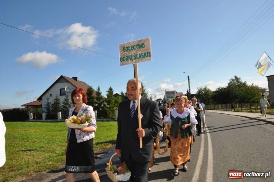 Zdjęcie w galerii na portalu naszraciborz.pl: Zawada Ks. - Powiatowe Dożynki 2011 wiadomości z regionu
