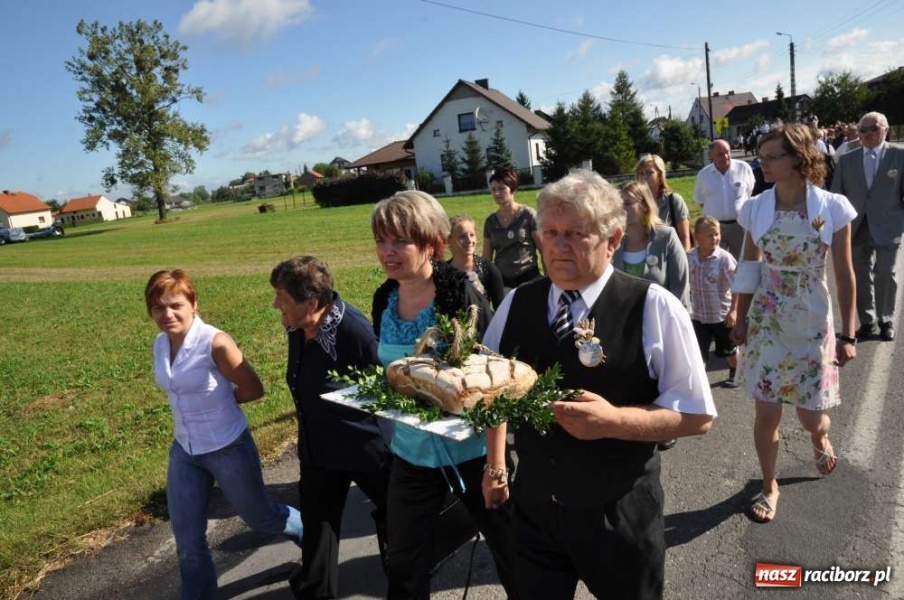 Zdjęcie w galerii na portalu naszraciborz.pl: Zawada Ks. - Powiatowe Dożynki 2011 wiadomości z regionu