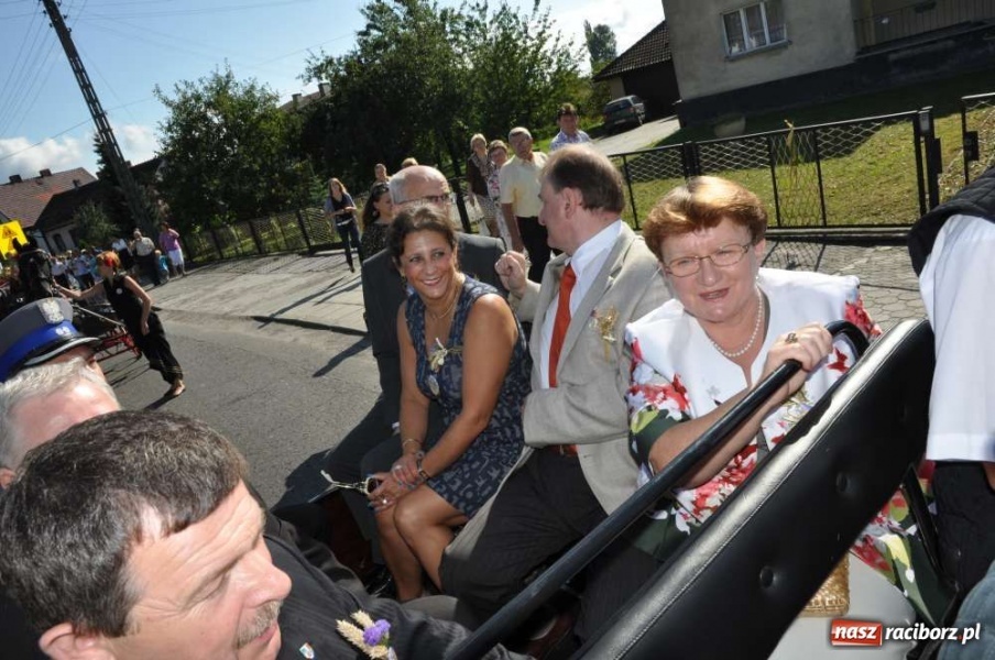 Zdjęcie w galerii na portalu naszraciborz.pl: Zawada Ks. - Powiatowe Dożynki 2011 wiadomości z regionu